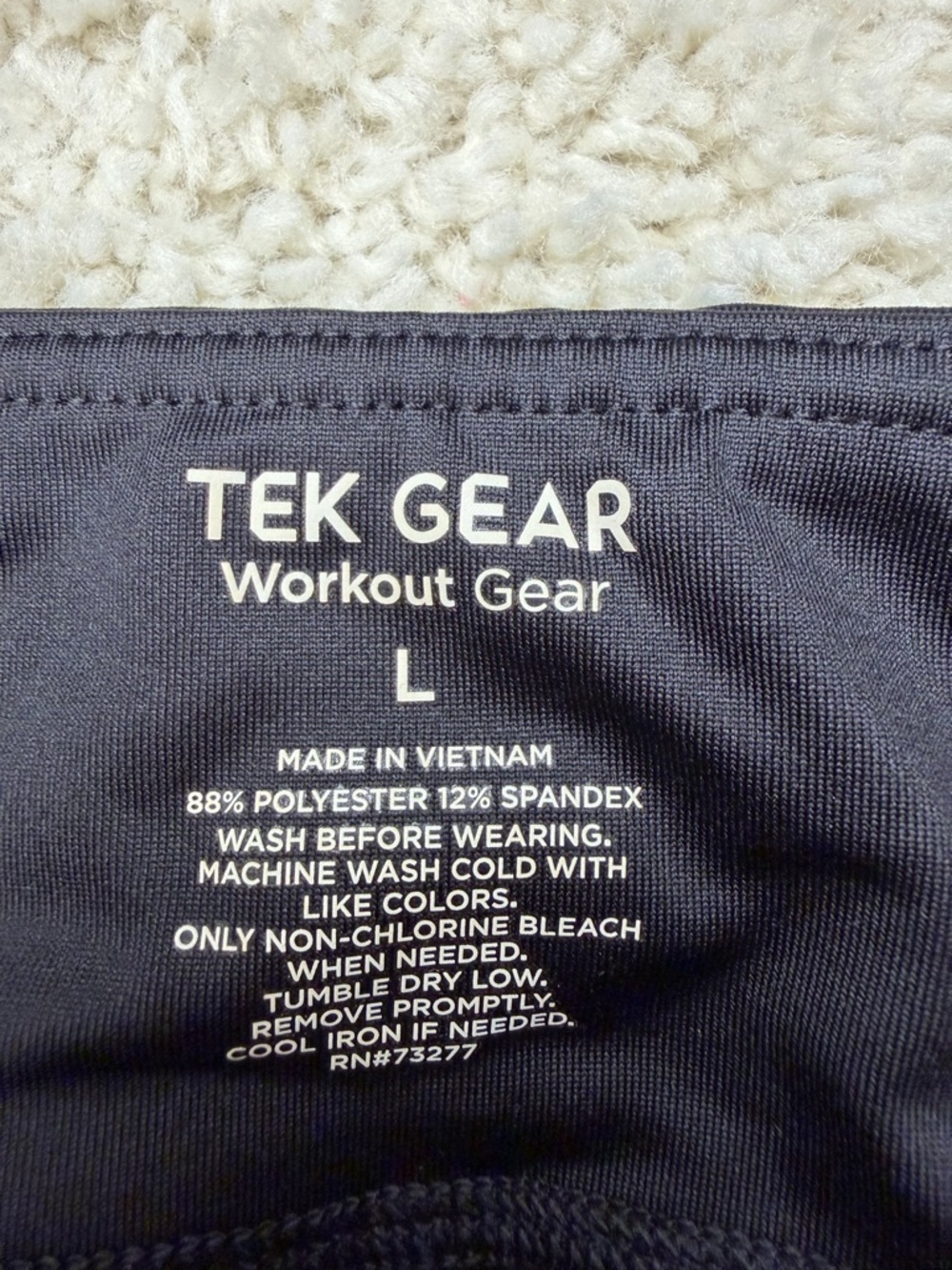 Women’s Large Cropped Tek Gear Leggings - Picture 3 of 5